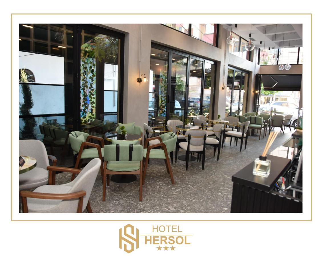 Hotel Hersol Durres Bagian luar foto