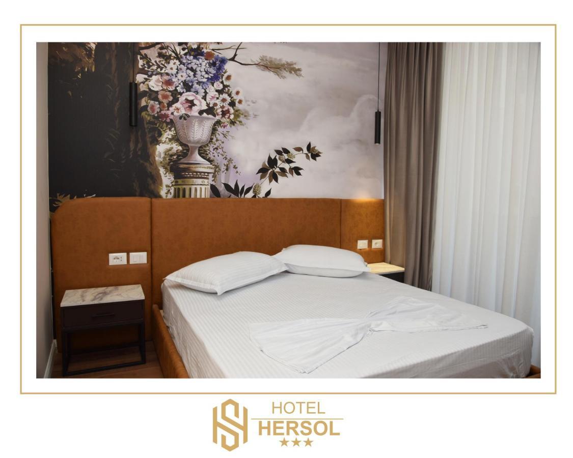 Hotel Hersol Durres Bagian luar foto