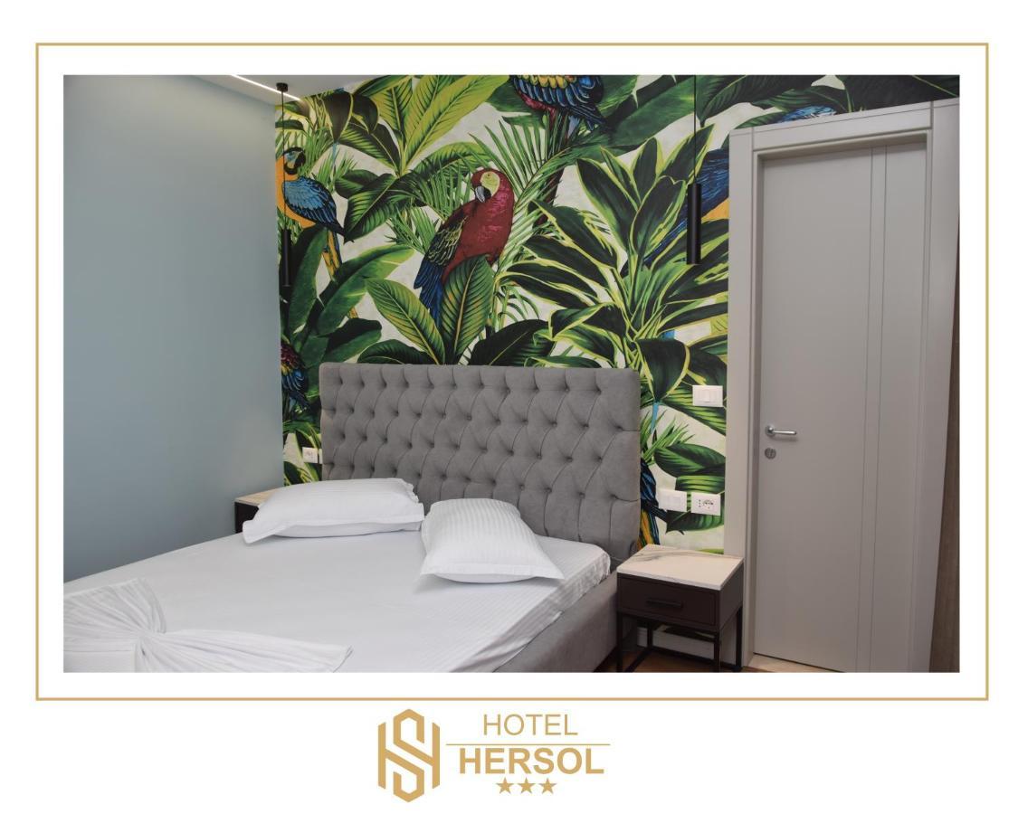 Hotel Hersol Durres Bagian luar foto